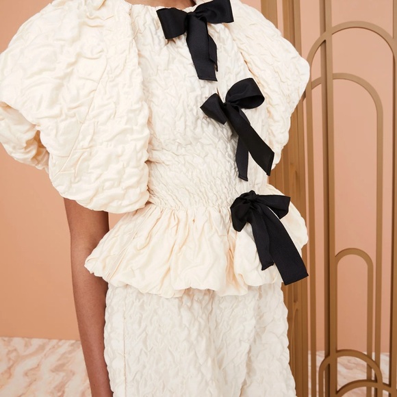 Ulla Jonson Sylvie skirt Elegant Cream Dress with Black Bow Accents - Picture 4 of 6